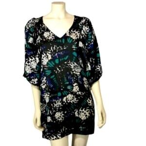 BCBGeneration Bell Sleeve Sheath Dress sz 6